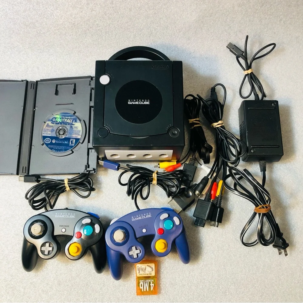 Nintendo GameCube Black Console DOL-101 US 2 Controller Cable Power Cord 1 Game